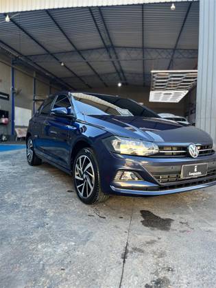 VOLKSWAGEN POLO 1.0 200 TSI HIGHLINE AUTOMÁTICO